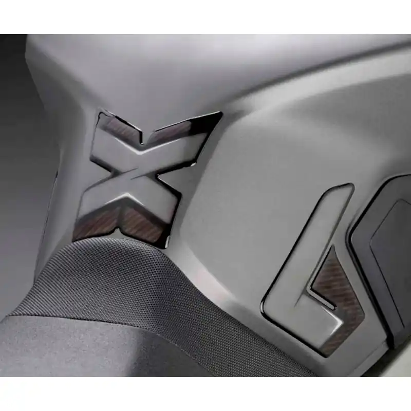 Protector de deposito marca Puig en moto Yamaha MT09 13-20 Marca Reconocida